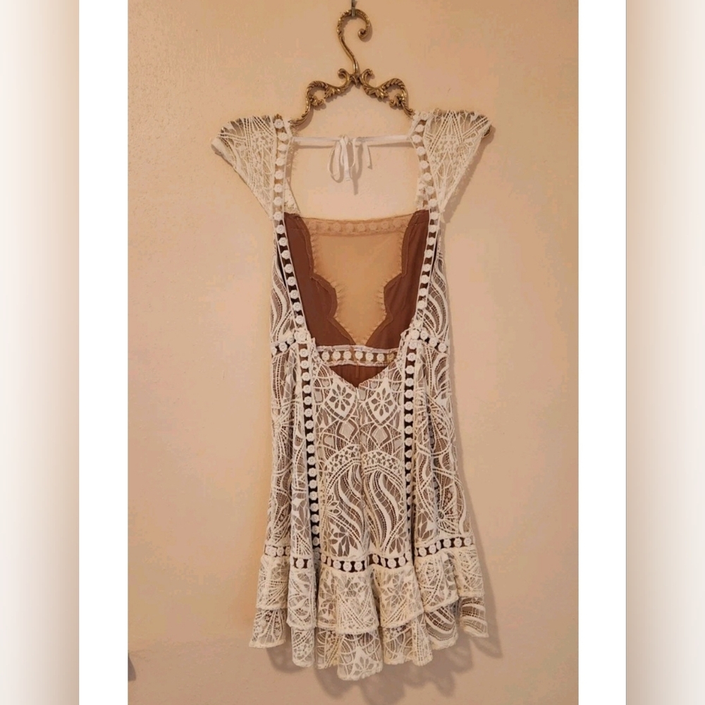 FOR LOVE AND LEMONS Emerie Sleeveless White Lace Illusion Mini Dress S NWT - Picture 7 of 14
